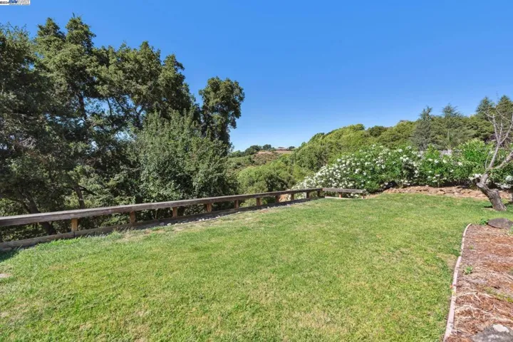16817 Hallmark Ct, Castro Valley, California 94552