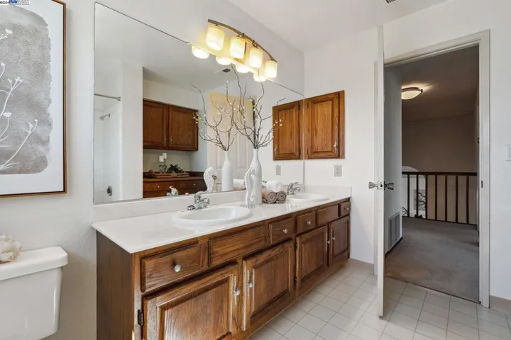 16817 Hallmark Ct, Castro Valley, California 94552