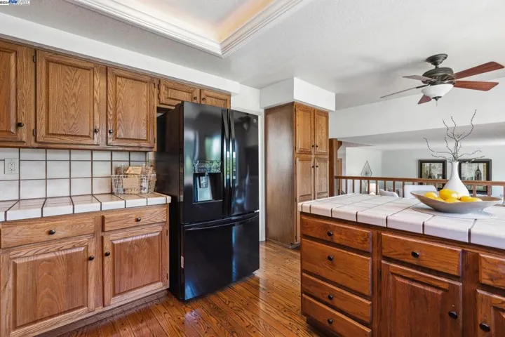 16817 Hallmark Ct, Castro Valley, California 94552