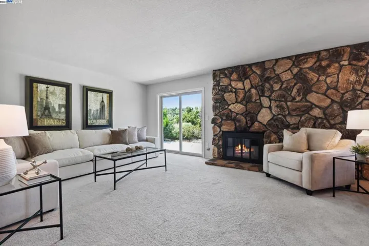 16817 Hallmark Ct, Castro Valley, California 94552