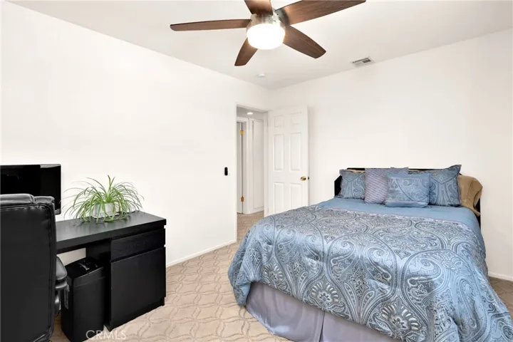 9354 Vista Serena, Cypress, California 90630