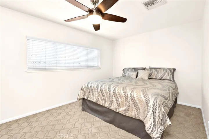 9354 Vista Serena, Cypress, California 90630