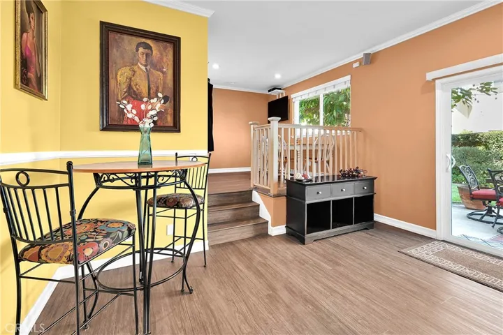 9354 Vista Serena, Cypress, California 90630