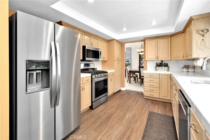 9354 Vista Serena, Cypress, California 90630