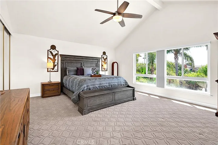 9354 Vista Serena, Cypress, California 90630