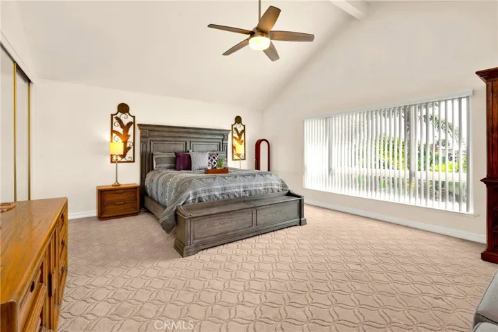 9354 Vista Serena, Cypress, California 90630
