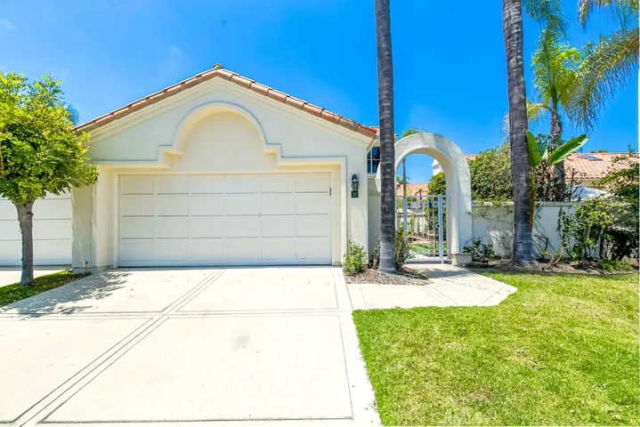 11 Vienna, Laguna Niguel, California 92677