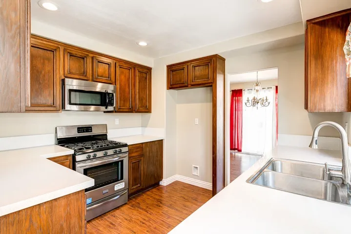 11 Vienna, Laguna Niguel, California 92677