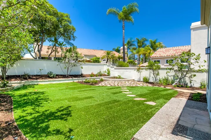 11 Vienna, Laguna Niguel, California 92677