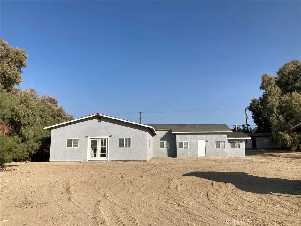 21483 Main Street, Barstow, California 92311 home-pic-0