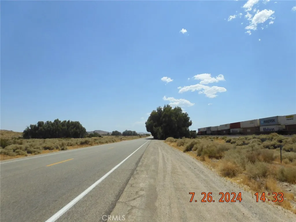 21483 Main Street, Barstow, California 92311 home-pic-11