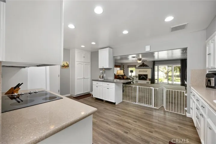 917 Pebble Beach Drive, Bakersfield, California 93309