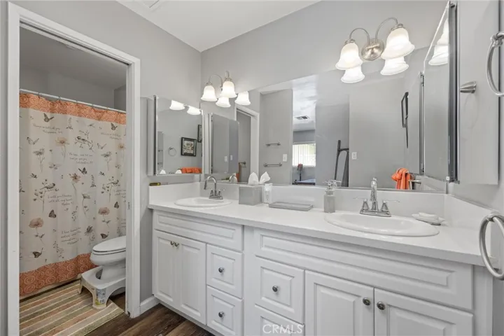 917 Pebble Beach Drive, Bakersfield, California 93309