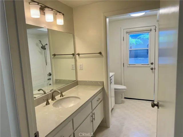 The hall bathroom.