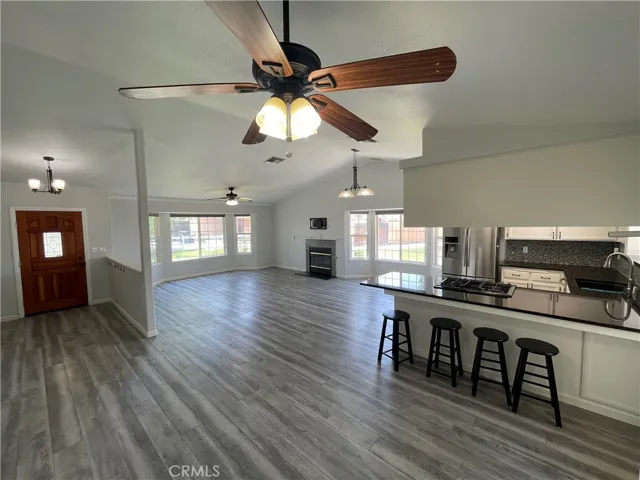 424 Christopher Ct, Ridgecrest, California 93555