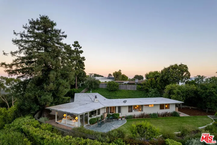 320 Bellino Drive, Pacific Palisades, California 90272