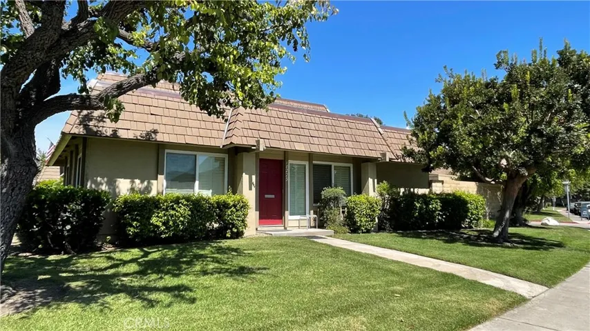 18223 Bryce Court, Fountain Valley, California 92708