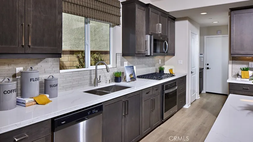 2045 El Nido Avenue, Perris, California 92571