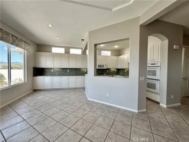 Kitchen & Nook