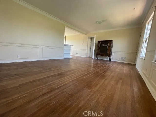 2018 W 39th Street, Los Angeles, California 90008 home-pic-5