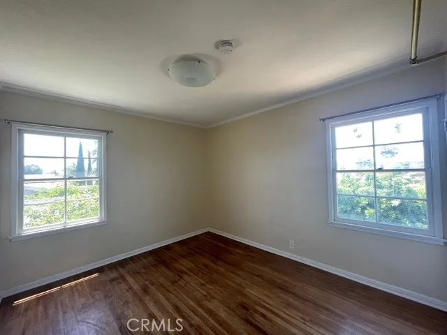 2018 W 39th Street, Los Angeles, California 90008 home-pic-17