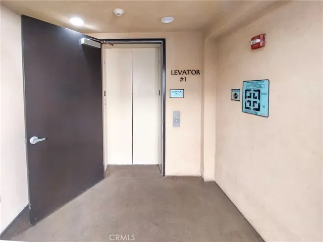 6020 Seabluff Drive 326, Playa Vista, California 90094