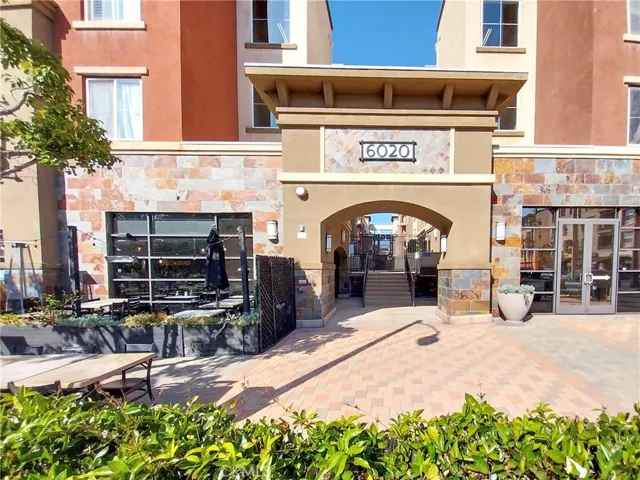6020 Seabluff Drive 326, Playa Vista, California 90094