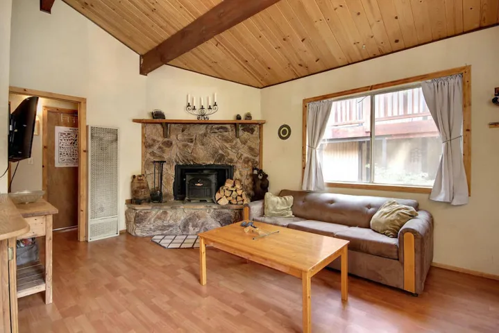 living-room-2_53885544374_o