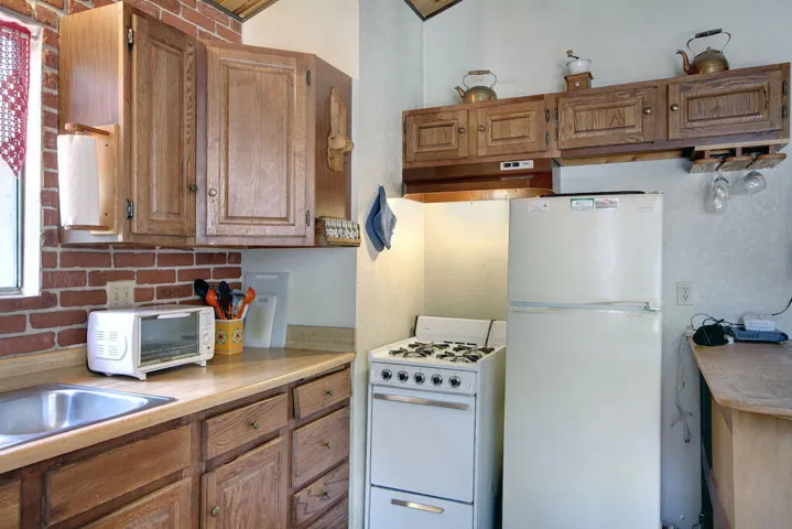 kitchen-4_53885544379_o