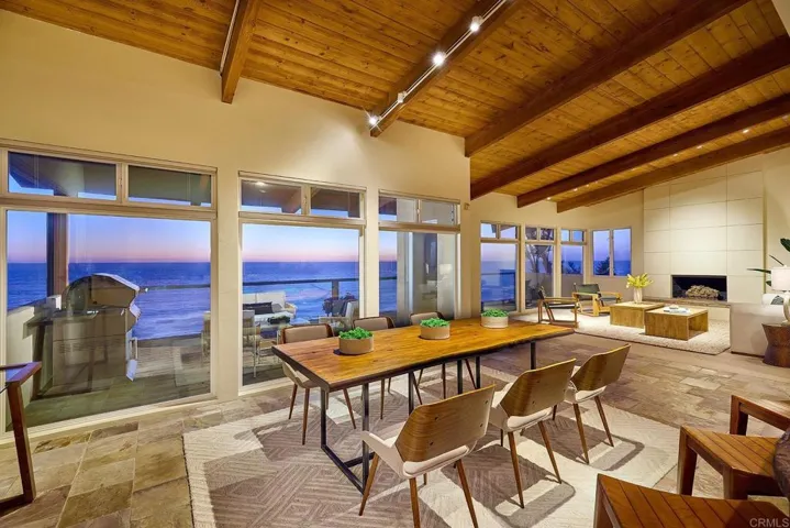 794 Neptune Avenue, Encinitas, California 92024