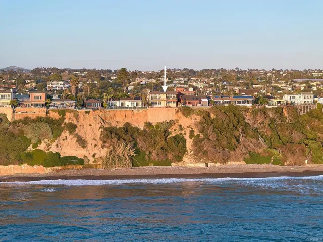794 Neptune Avenue, Encinitas, California 92024
