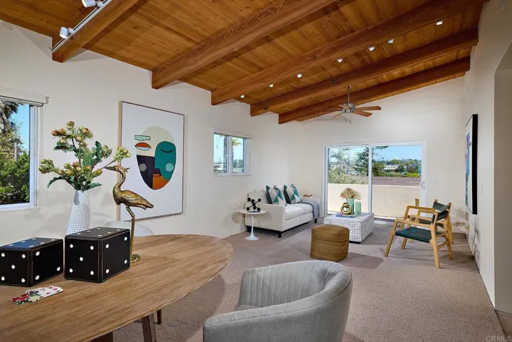 794 Neptune Avenue, Encinitas, California 92024