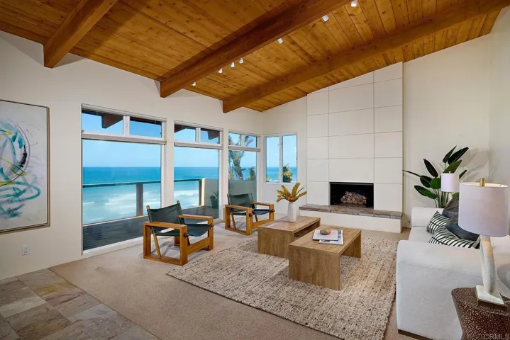 794 Neptune Avenue, Encinitas, California 92024