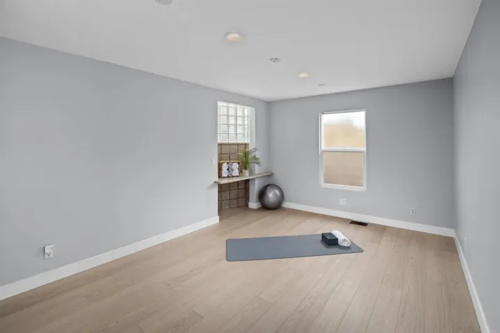 794 Neptune Avenue, Encinitas, California 92024