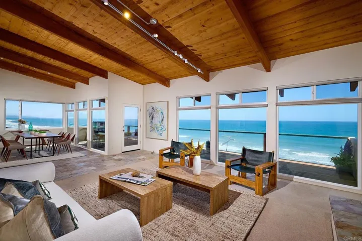 794 Neptune Avenue, Encinitas, California 92024