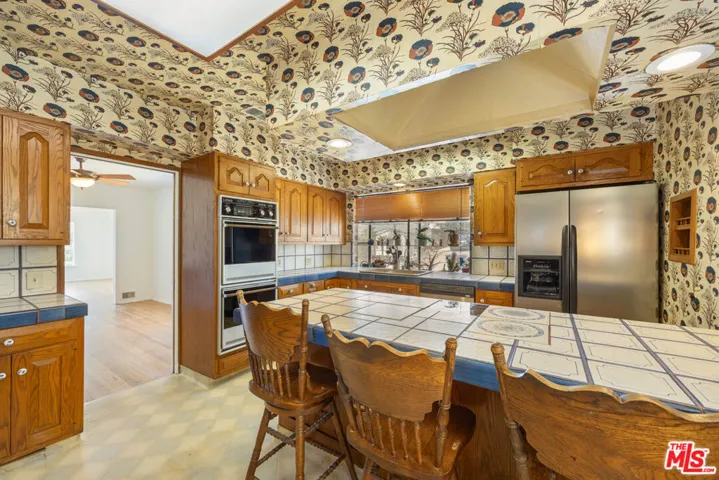 12224 Palms Boulevard, Los Angeles, California 90066