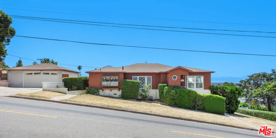 12224 Palms Boulevard, Los Angeles, California 90066