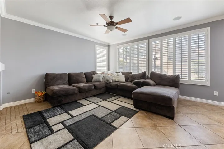 15363 Rochelle Street, Fontana, California 92336