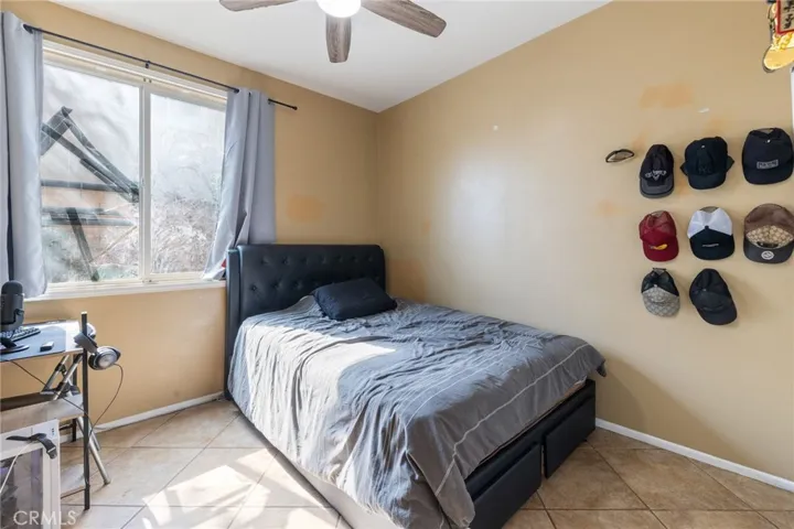 15363 Rochelle Street, Fontana, California 92336