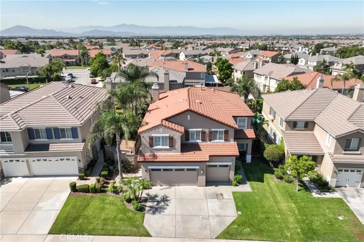 15363 Rochelle Street, Fontana, California 92336