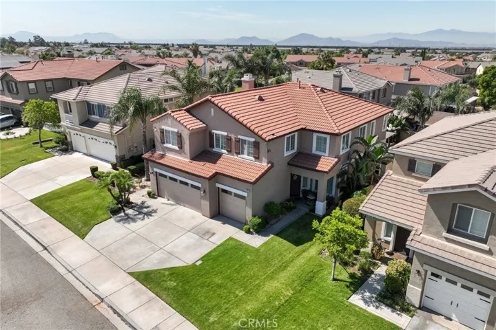 15363 Rochelle Street, Fontana, California 92336