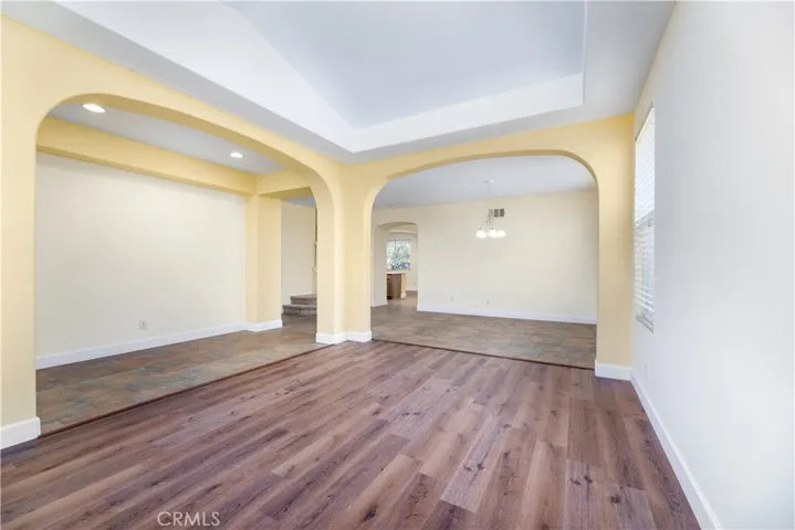 6545 Red Oak Drive, Eastvale, California 92880