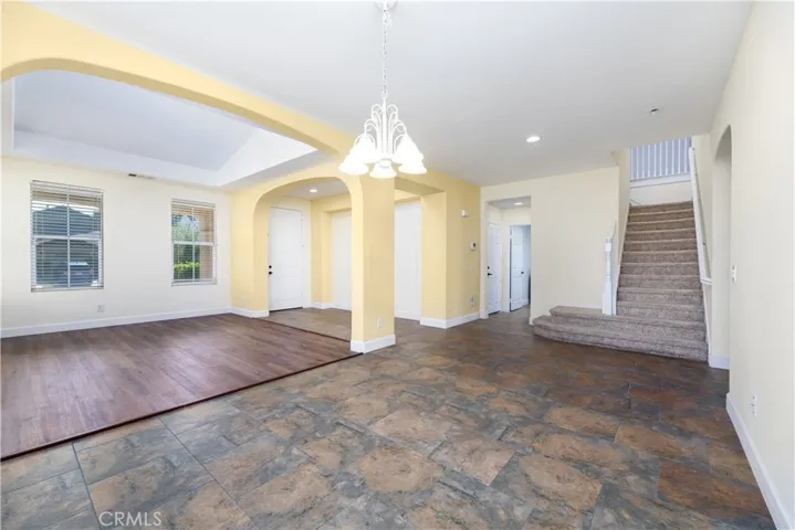 6545 Red Oak Drive, Eastvale, California 92880