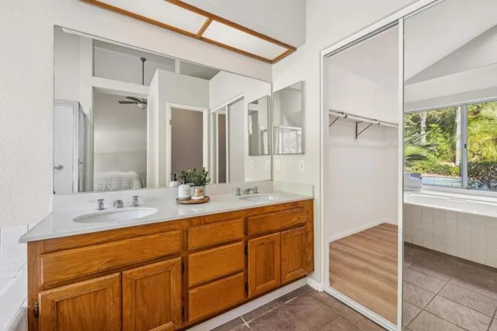 722 Banyonwood Drive, Oceanside, California 92057