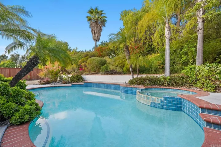 722 Banyonwood Drive, Oceanside, California 92057