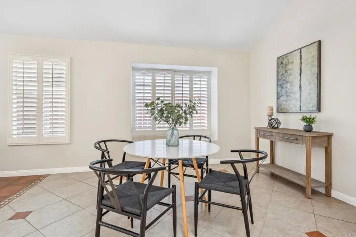 722 Banyonwood Drive, Oceanside, California 92057