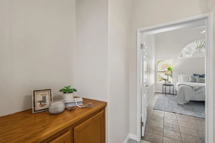722 Banyonwood Drive, Oceanside, California 92057