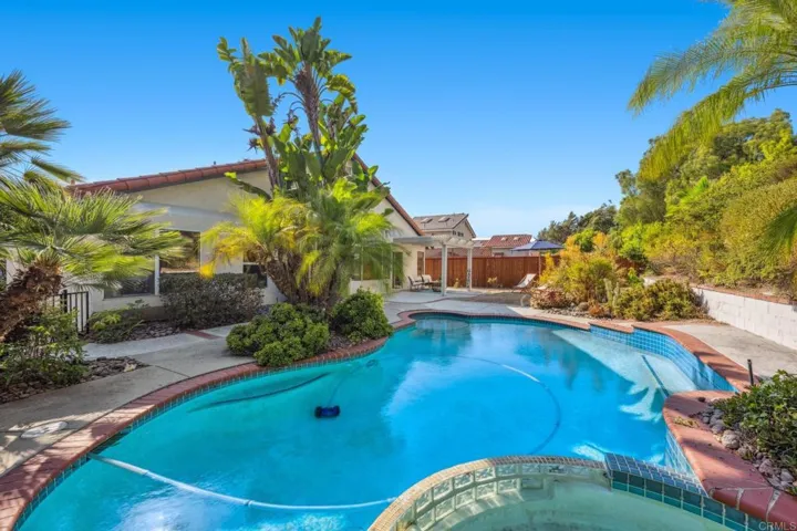 722 Banyonwood Drive, Oceanside, California 92057