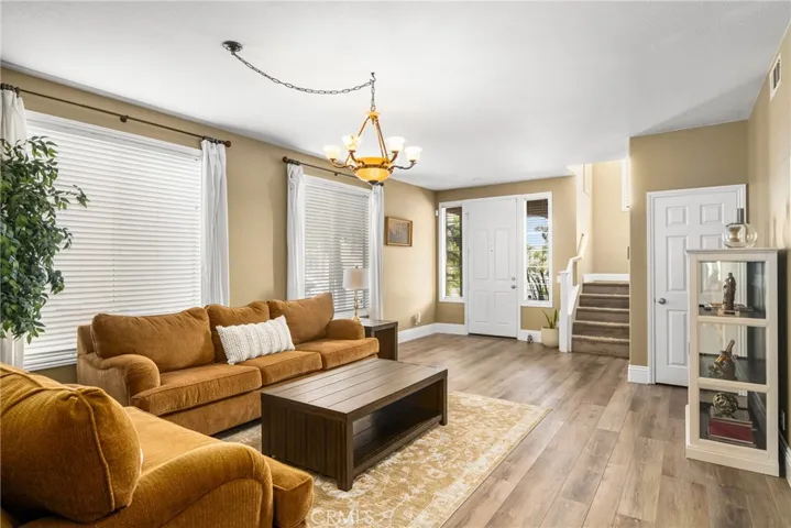 8804 E Heatherwood Road, Anaheim Hills, California 92808