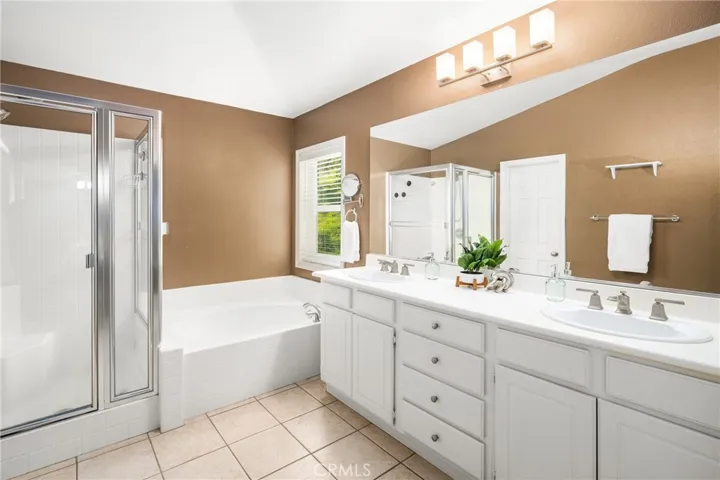 8804 E Heatherwood Road, Anaheim Hills, California 92808